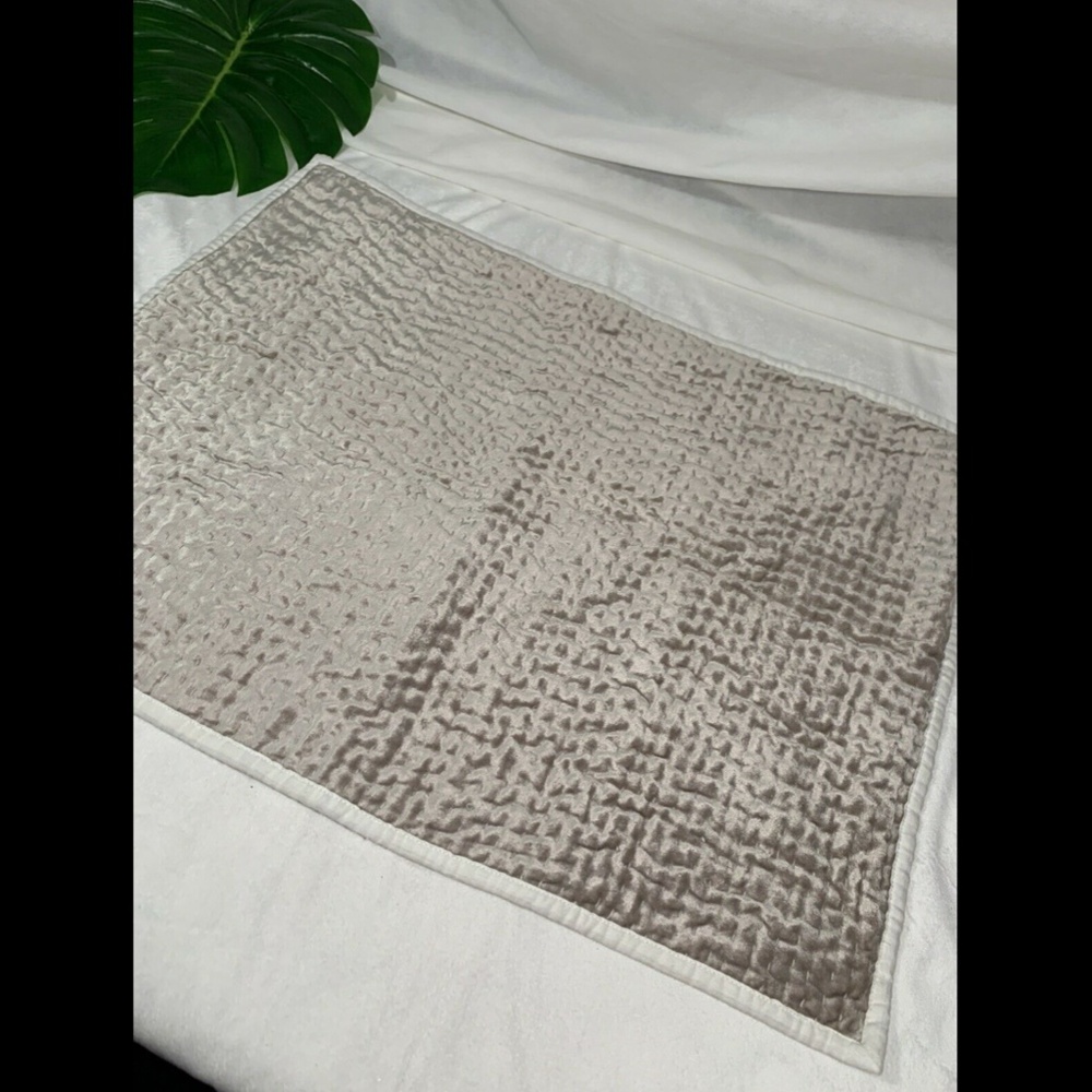 NEW Hotel Collection‎ Velvet Quilted (1 ) Standard Pillow Case Sham - Picture 3 of 11